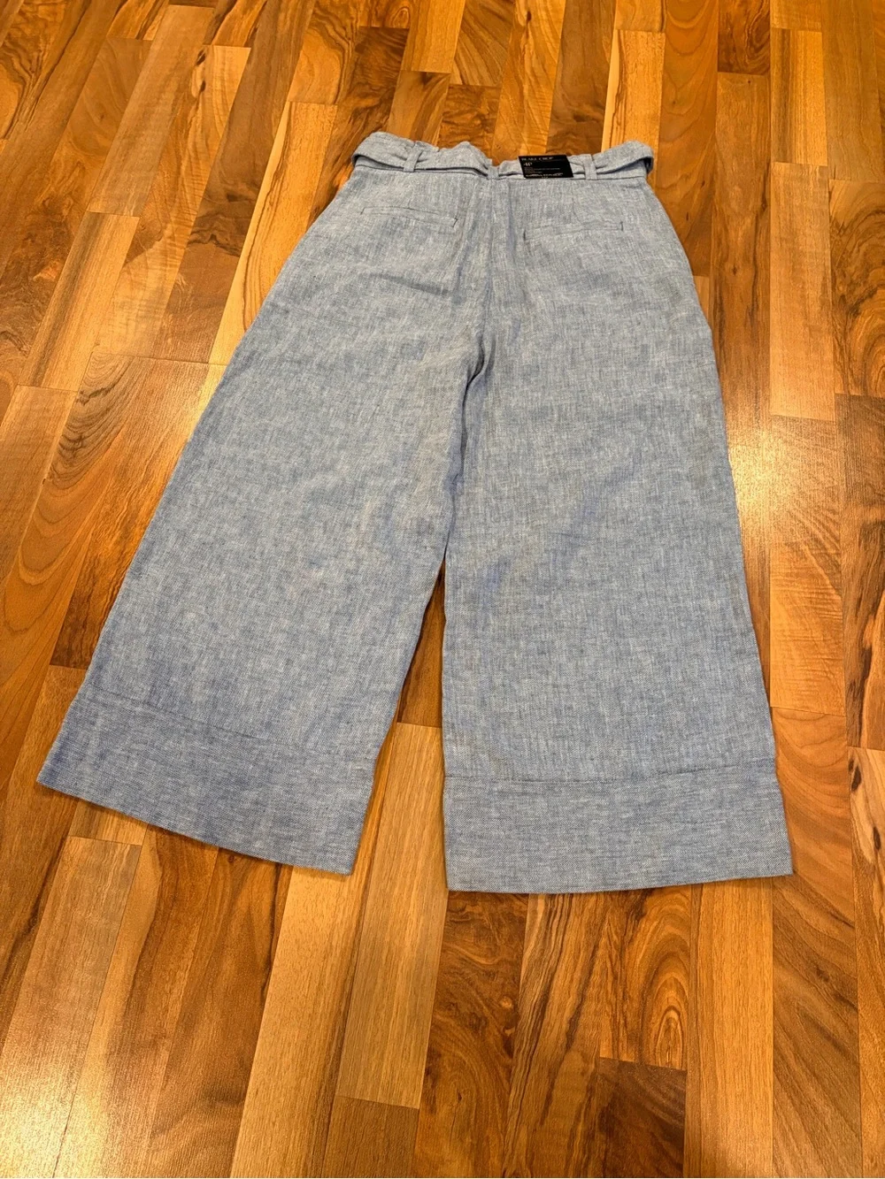 High-Rise Wide-Leg Linen-Blend Pants in Light Gray